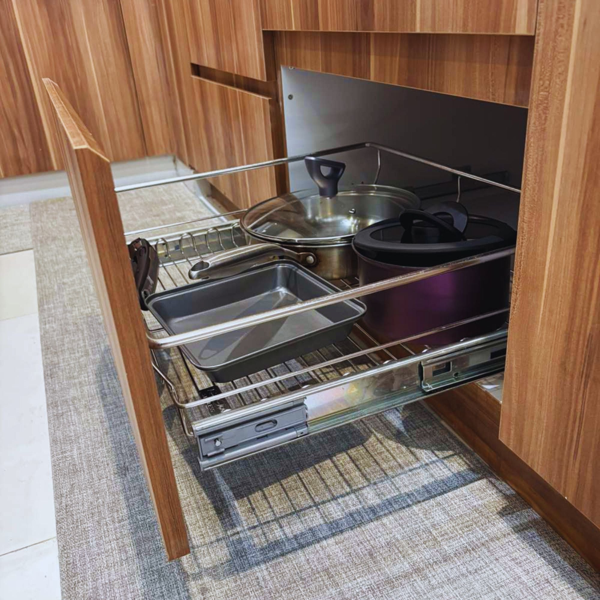 Cabinet Door Attachment
